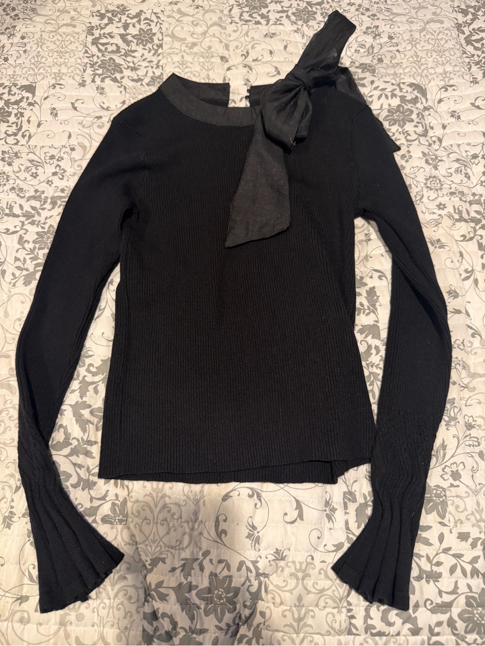 Black Chic Wish long sleeve sweater with bow  size s/m